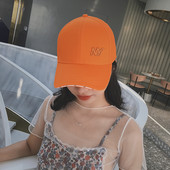 Șapcă de baseball de damă cu vizor și litere brodate