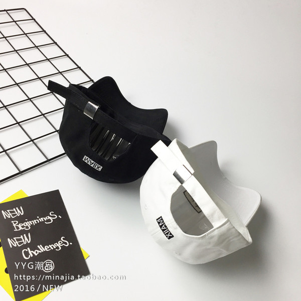 Palarie reglabila zilnica cu broderie si vizor