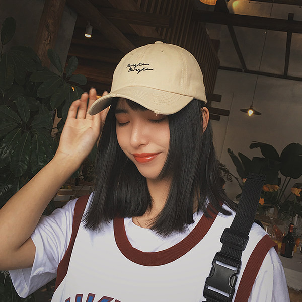 Palarie de dama model retro cu inscriptie