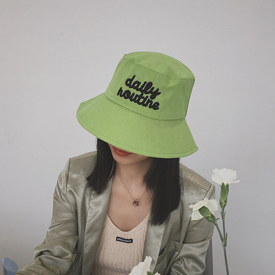 Γυναικείο casual καπέλο με επιγραφή