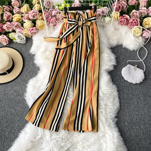 Ženske prugaste hlače s remenom i visokim strukom