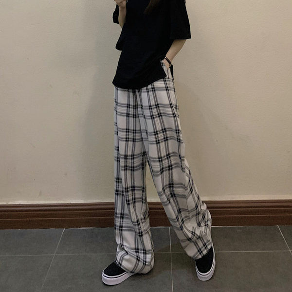 Ženske karirane hlače s visokim džepovima u struku i širokim nogavicama