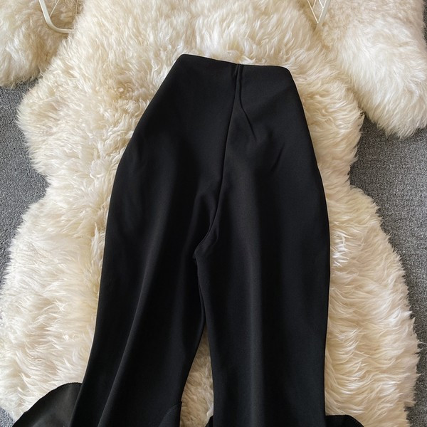 Model nou de pantaloni de dama cu talie inalta - in negru