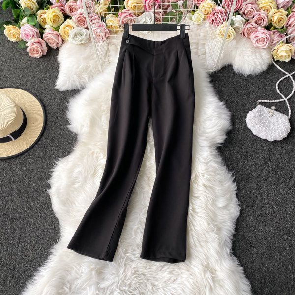 Jednobojne ženske hlače s visokim strukom i gumbima