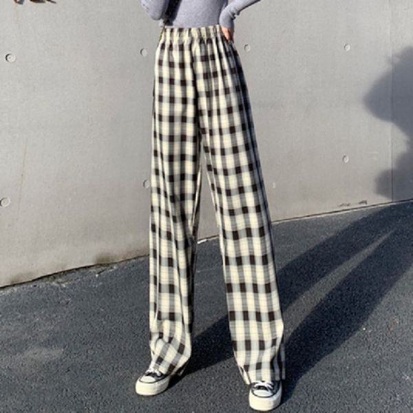 Нов модел дамски кариран панталон с ластична талия 