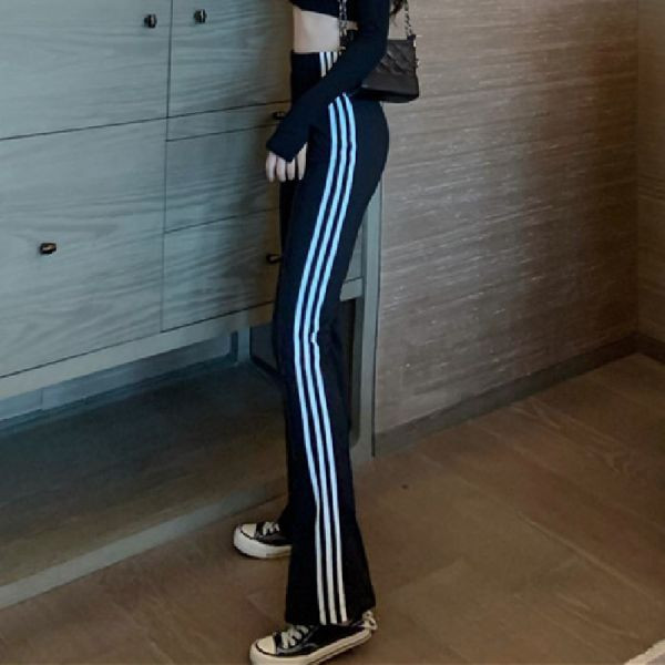 Model nou de pantaloni de dama cu margini si talie elastica