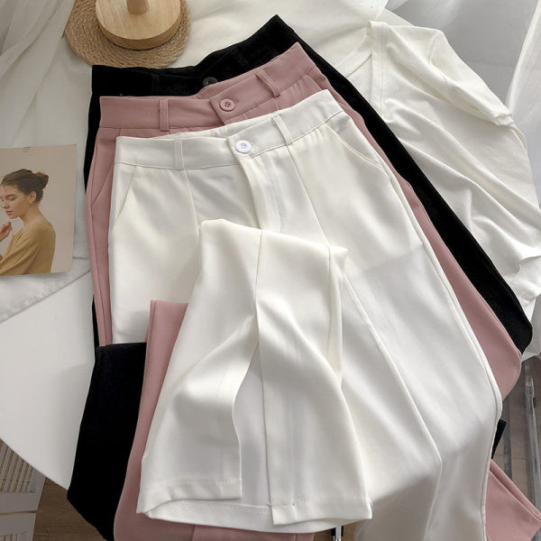 Pantaloni de dama cu nasturi si crapaturi