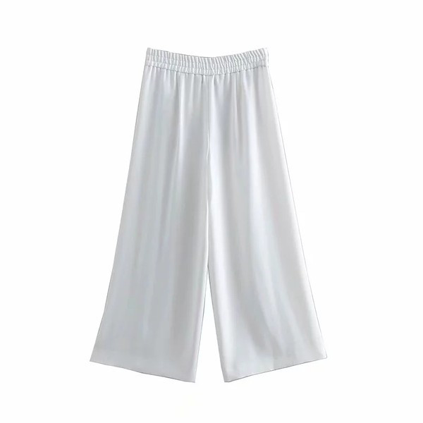 Pantaloni largi moderni cu nasturi si lungime 7/8