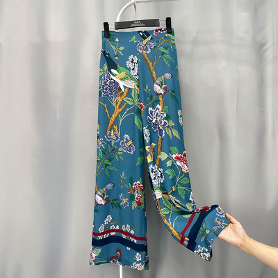 Pantaloni casual dama cu motive florale