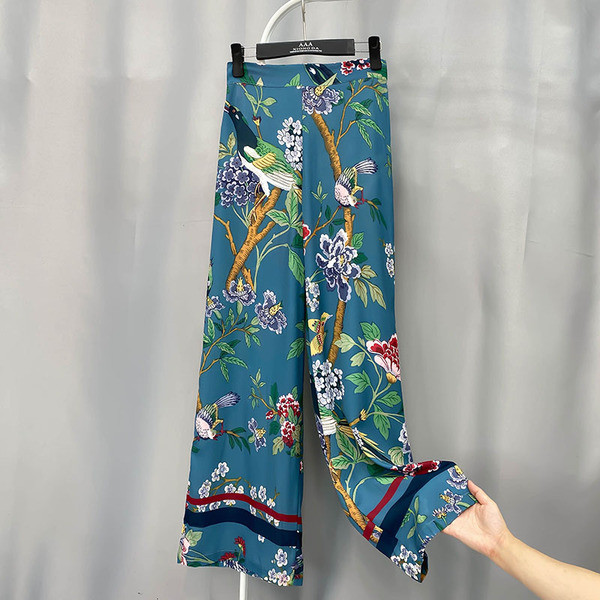 Pantaloni casual dama cu motive florale