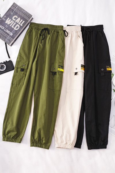 Pantaloni casual cu buzunare si cravate