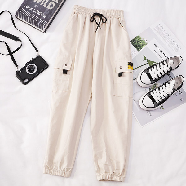 Pantaloni casual cu buzunare si cravate