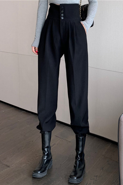 Дамски панталон с копчета-широк модел