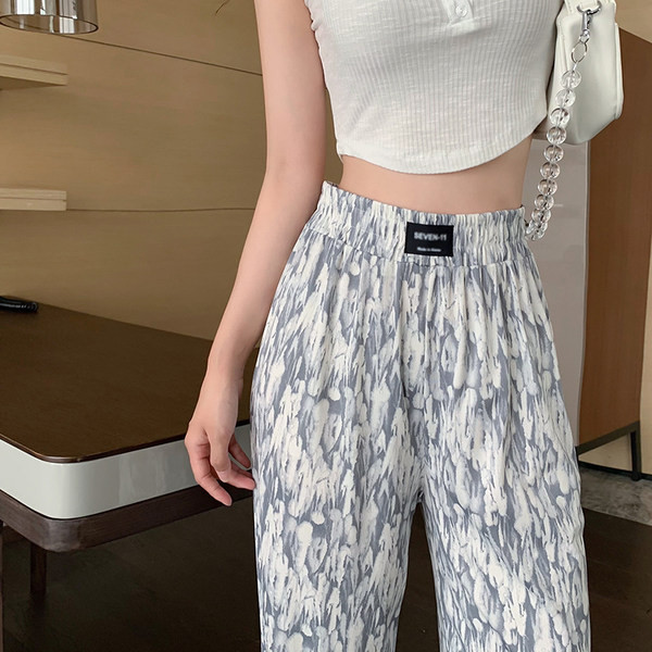 Цветен дамски панталон с ластична талия