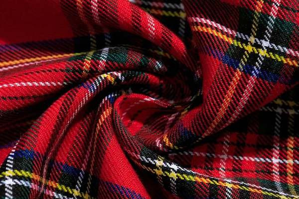 Pantaloni casual in carouri model drept