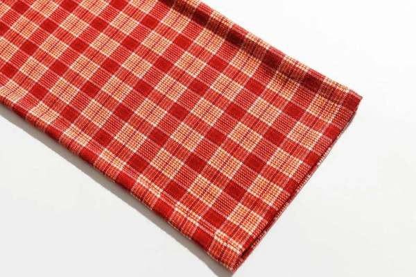 Pantaloni dama in carouri model drept