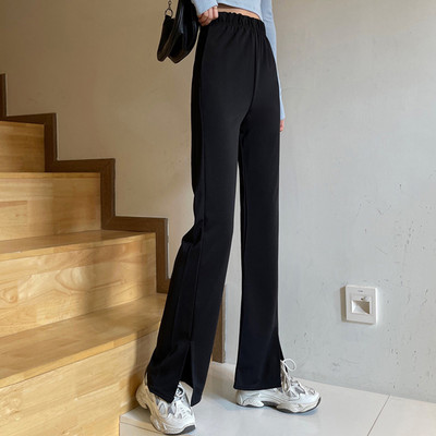 Нов модел дамски панталон с цепки и ластична талия
