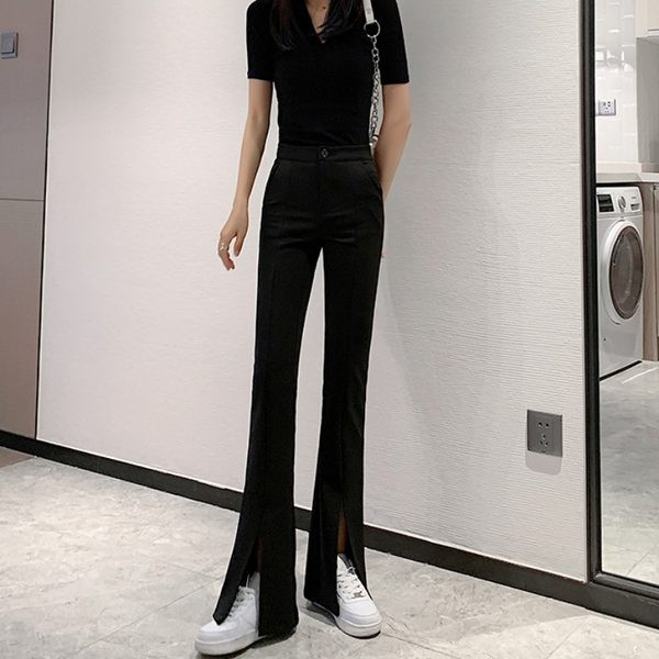 Дамски панталон в черен цвят с висока талия 