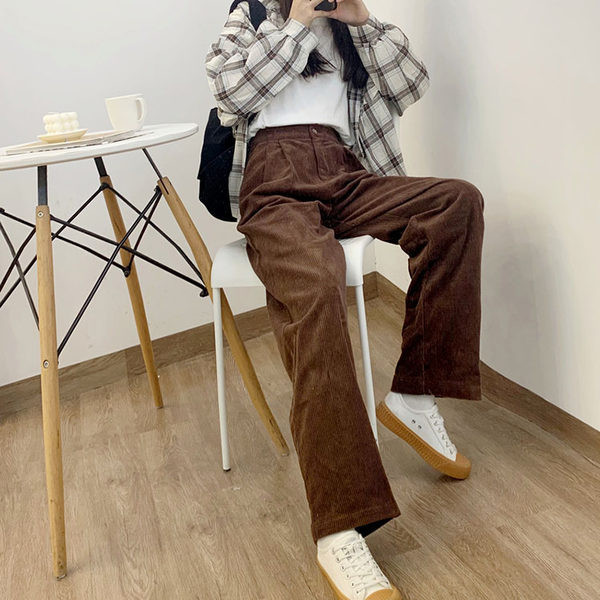 Pantaloni de dama din catifea cu talie inalta - model larg