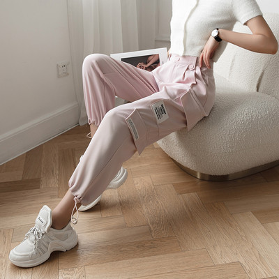 Pantaloni largi de dama cu buzunare si nasture