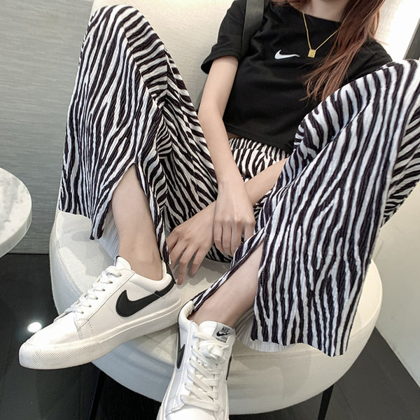 Pantaloni largi casual de dama cu talie elastica potriviti pentru vara