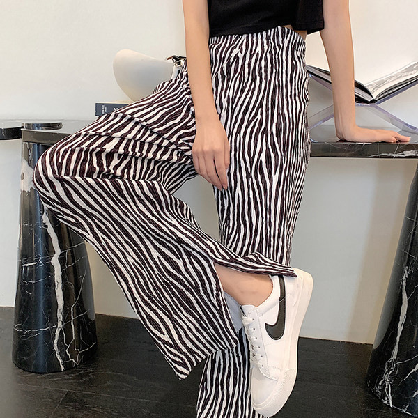 Pantaloni largi casual de dama cu talie elastica potriviti pentru vara