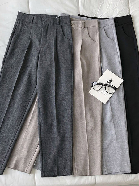 Модерен дамски панталон с джобове