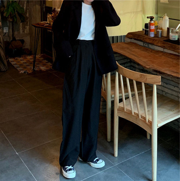 Pantaloni largi drepti de zi cu zi pentru femei