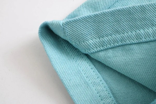 Pantaloni de dama cu bustiere si buzunare