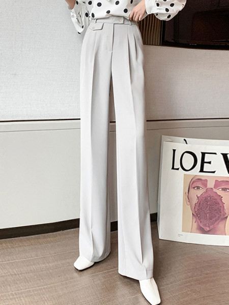 Нов модел дамски панталони с копчета 