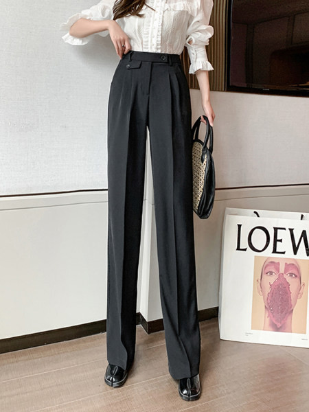 Нов модел дамски панталони с копчета 