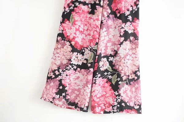 Дамски широки панталони с флорален десен