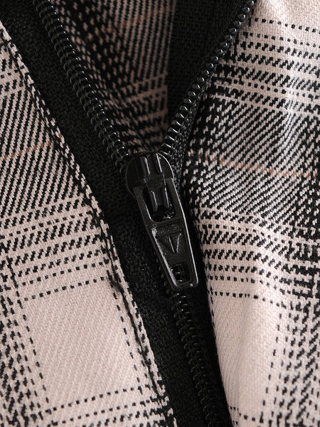 Pantaloni dama in carouri cu buzunare - model lat