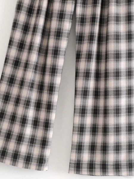 Pantaloni dama in carouri cu buzunare - model lat