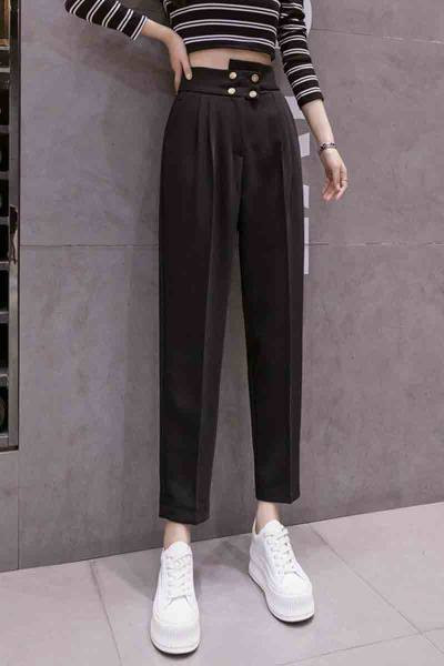 Pantaloni de dama de ultima generatie cu nasturi