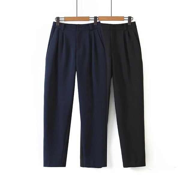 Pantaloni drepti casual cu bustiere și buzunare