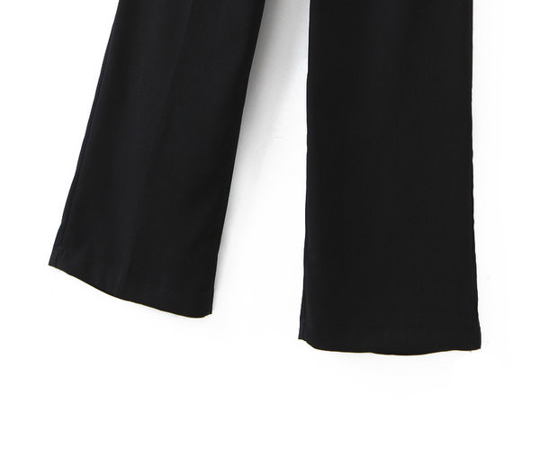 Дамски черен панталон с висока талия - широк модел