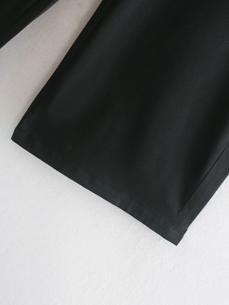 Дамски широк панталон със златисти копчета