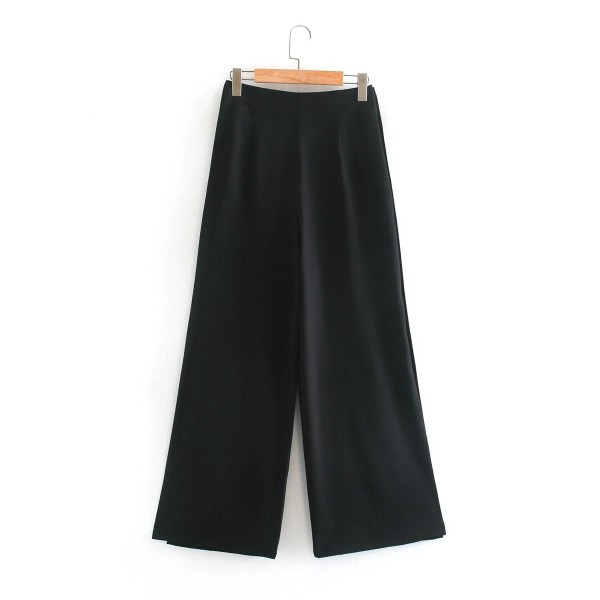 Дамски широк панталон със златисти копчета