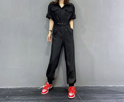 Salopeta de dama moderna cu centura si buzunare