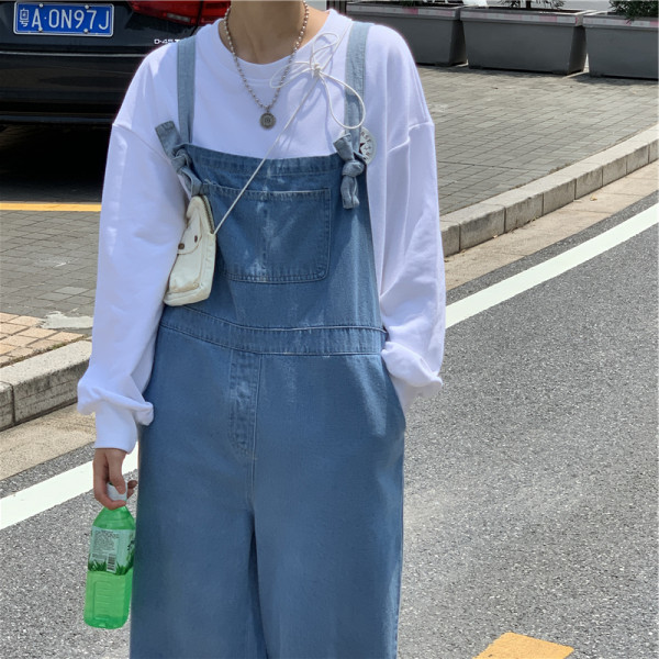 Salopeta de dama din denim model lat cu buzunare