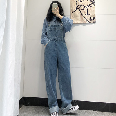 Salopetă largă din denim pentru femei, cu buzunare adânci și nasturi