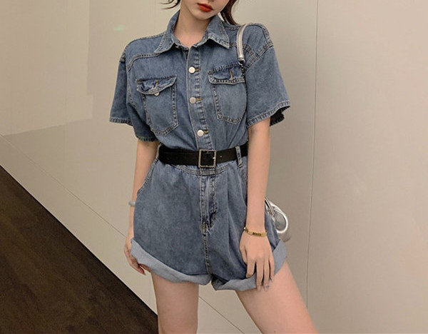 Salopeta de dama scurta model nou cu maneci scurte din denim