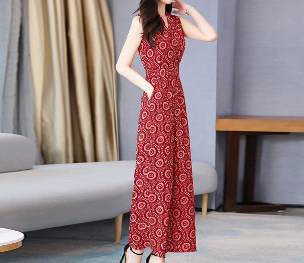 Salopetă colorată din șifon de damă, cu decolteu spitz