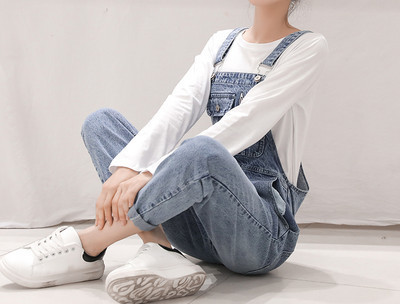 Salopeta casual dama cu iepure brodat