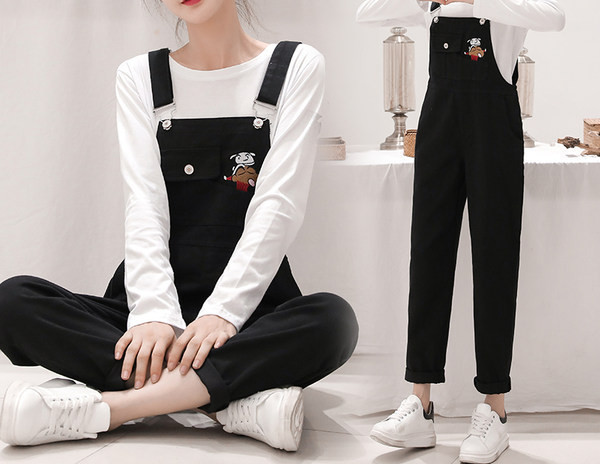 Salopeta casual dama cu iepure brodat