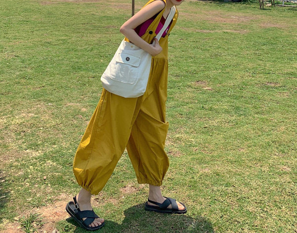 Salopeta dama casual cu bretele - model lat