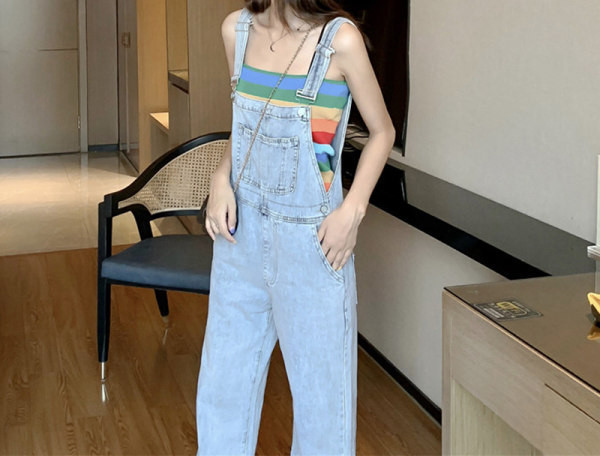 Salopeta de dama din denim model simplu - cu buzunare