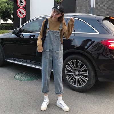 Salopeta de dama din denim cu buzunare si bretele in albastru