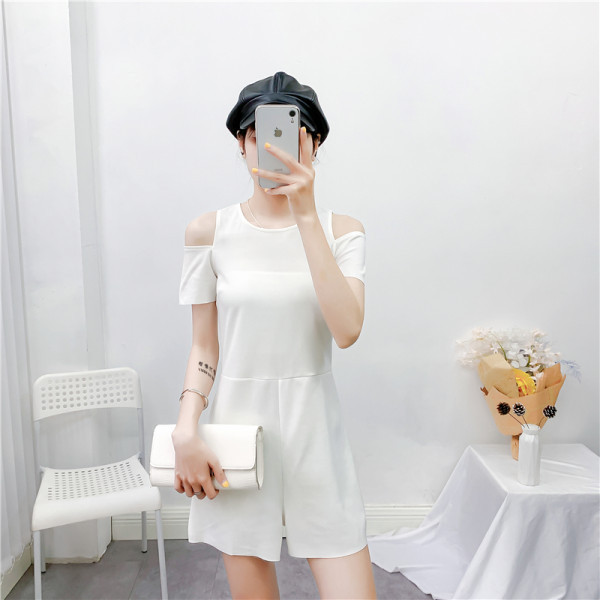 Νέο μοντέλο γυναικεία ολόσωμη φόρμα με γυμνούς ώμους και στρογγυλή λαιμόκοψη